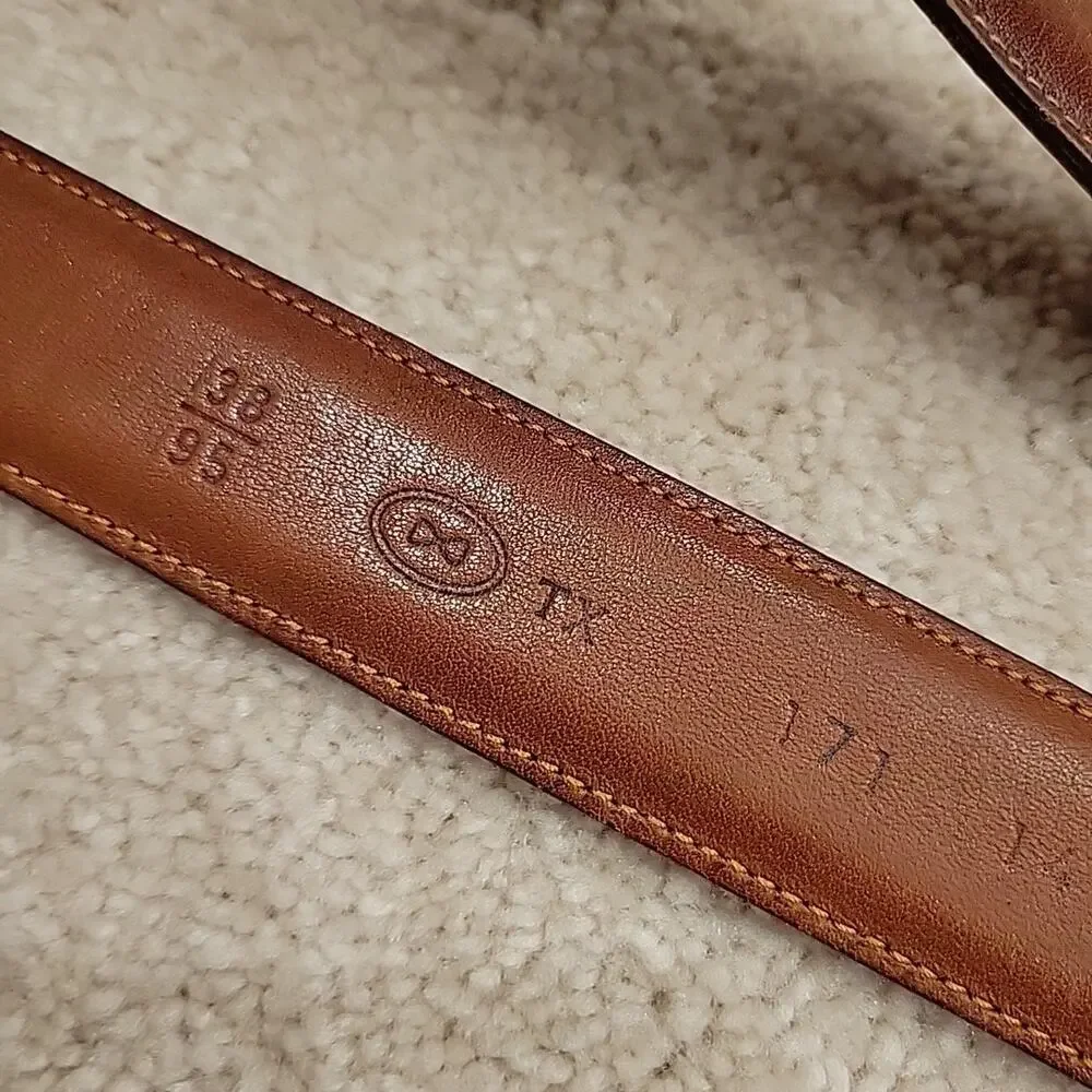 Trafalgar Men's Belt Sz 38 Brown Leather Dress Golden Brass buckle Cognac Honey